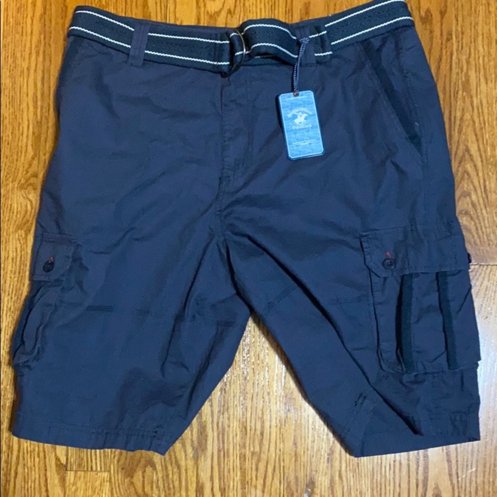 BEVERLY HILLS POLO CLUB NAVY SHORTS W:36